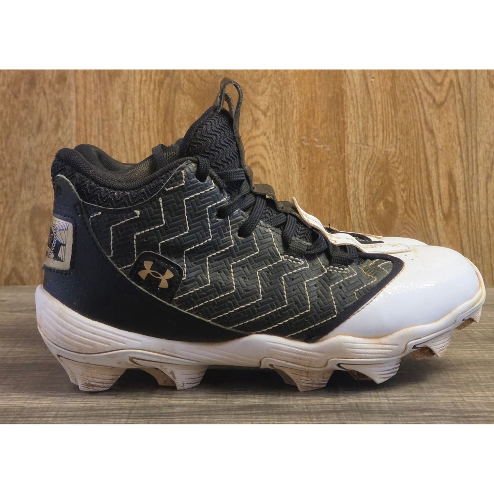 Under Armour Harper 9‎ RM Baseball Cleats Youth Size 3Y Black Gold